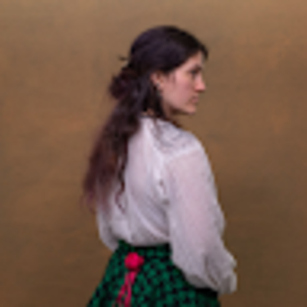 Meet your Posher, Annabela